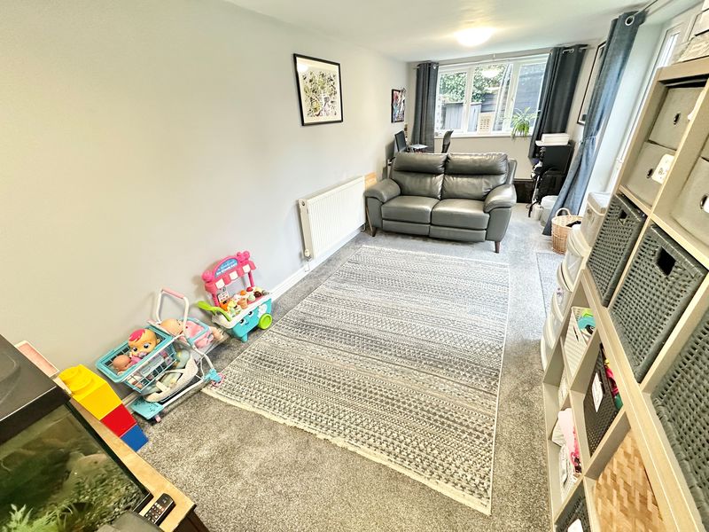 Glen Road Great Sutton